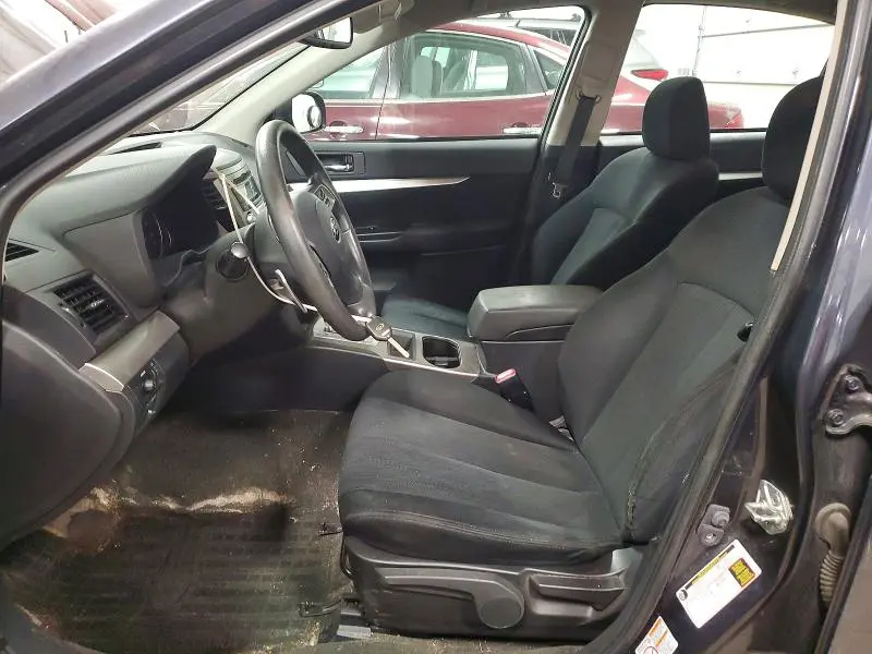 2013 SUBARU LEGACY 2.5I  