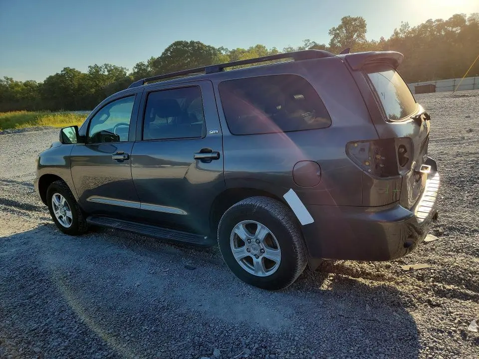 2013 TOYOTA SEQUOIA SR5  