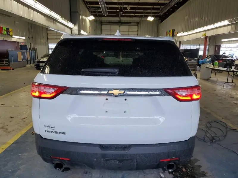 2019 CHEVROLET TRAVERSE LS  