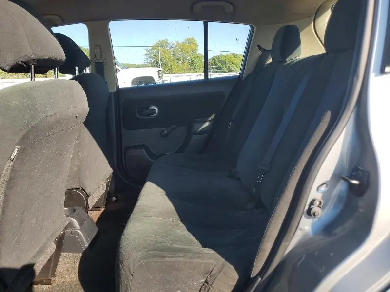 2011 NISSAN VERSA 1.8 S  