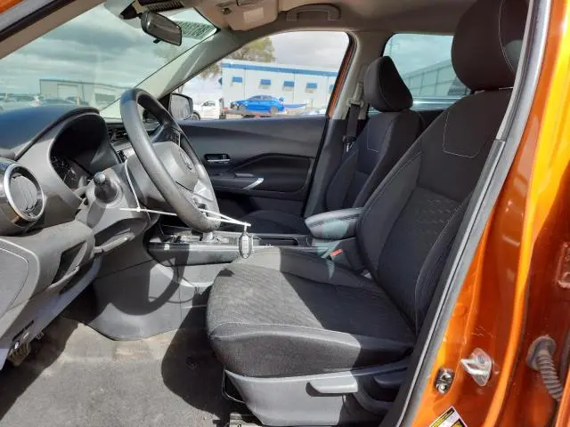 2021 NISSAN KICKS SV  