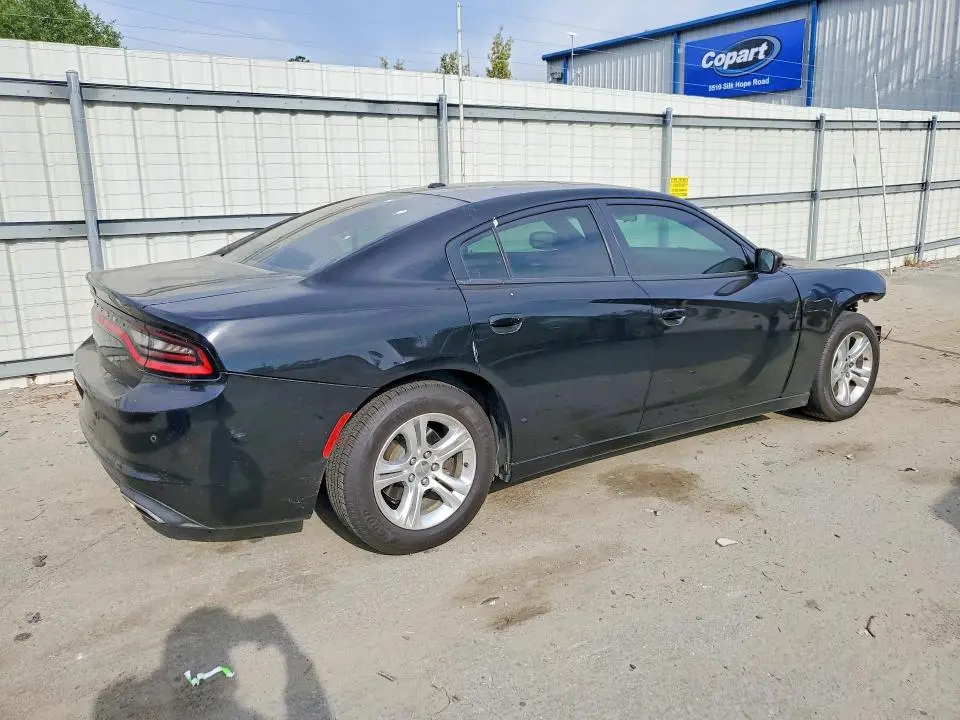 2020 DODGE CHARGER SXT  