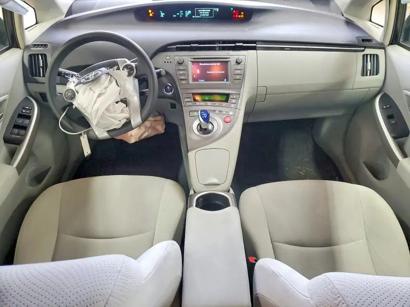 2015 TOYOTA PRIUS TWO  