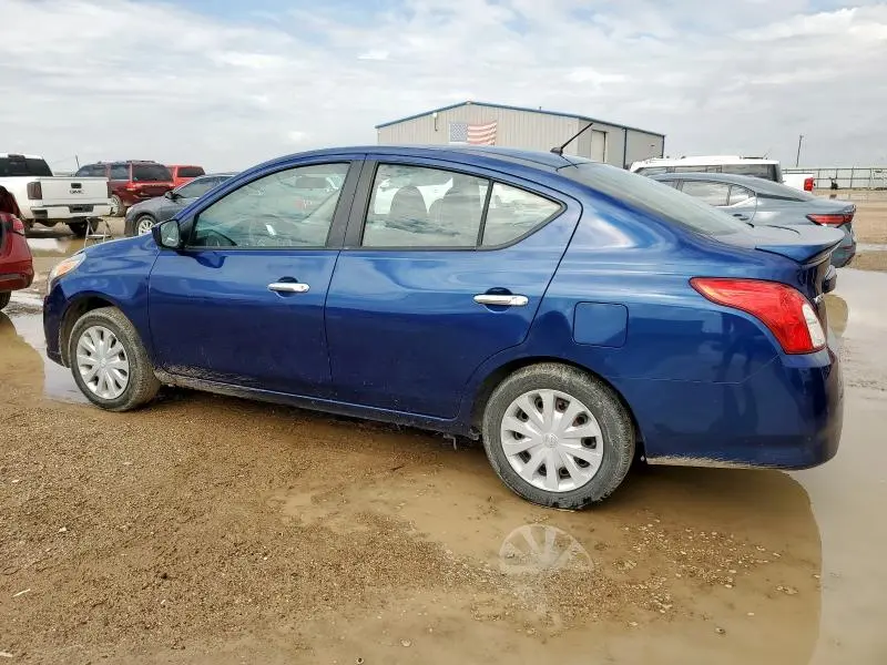 2018 NISSAN VERSA S  