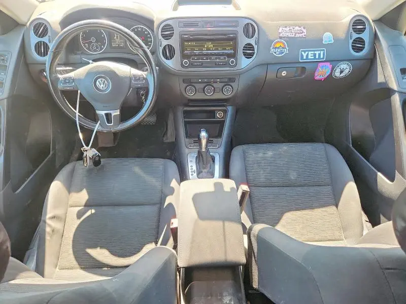 2013 VOLKSWAGEN TIGUAN S  