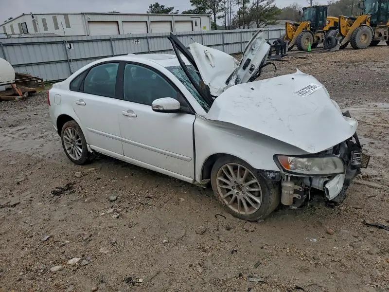 2011 VOLVO S40 T5  