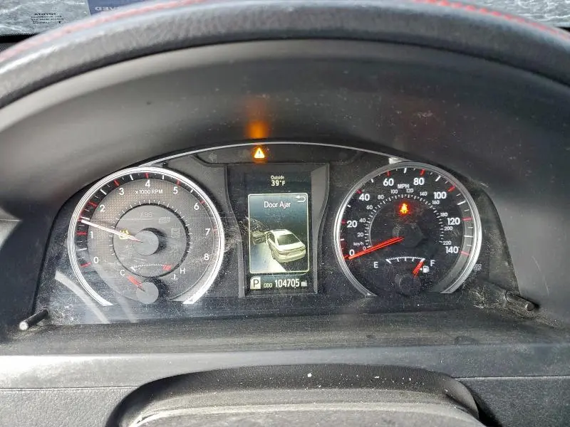 2016 TOYOTA CAMRY LE  