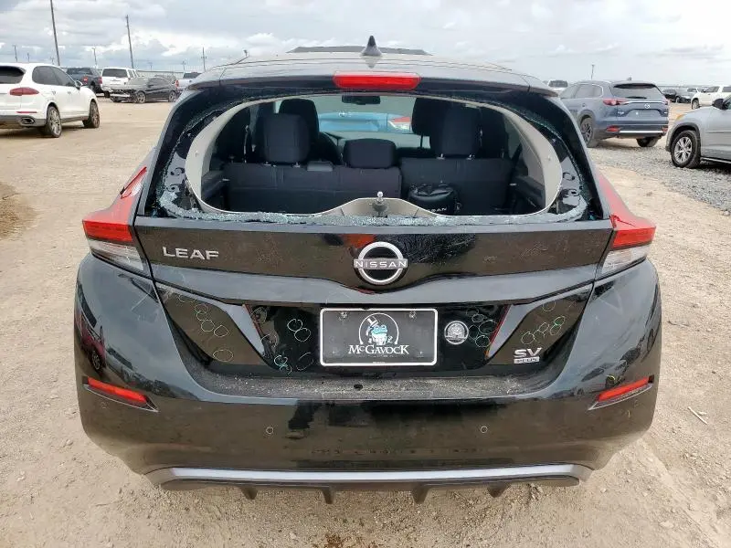 2024 NISSAN LEAF SV PLUS  