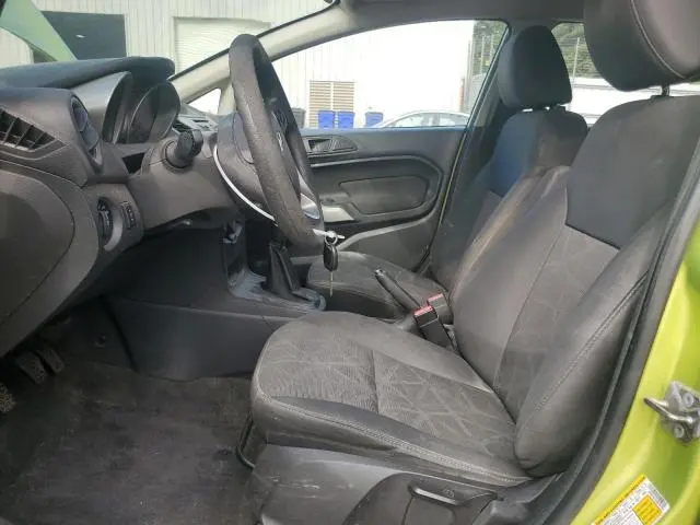 2013 FORD FIESTA SE  