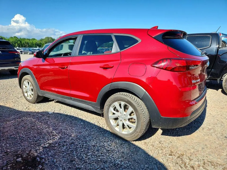 2021 HYUNDAI TUCSON SE  