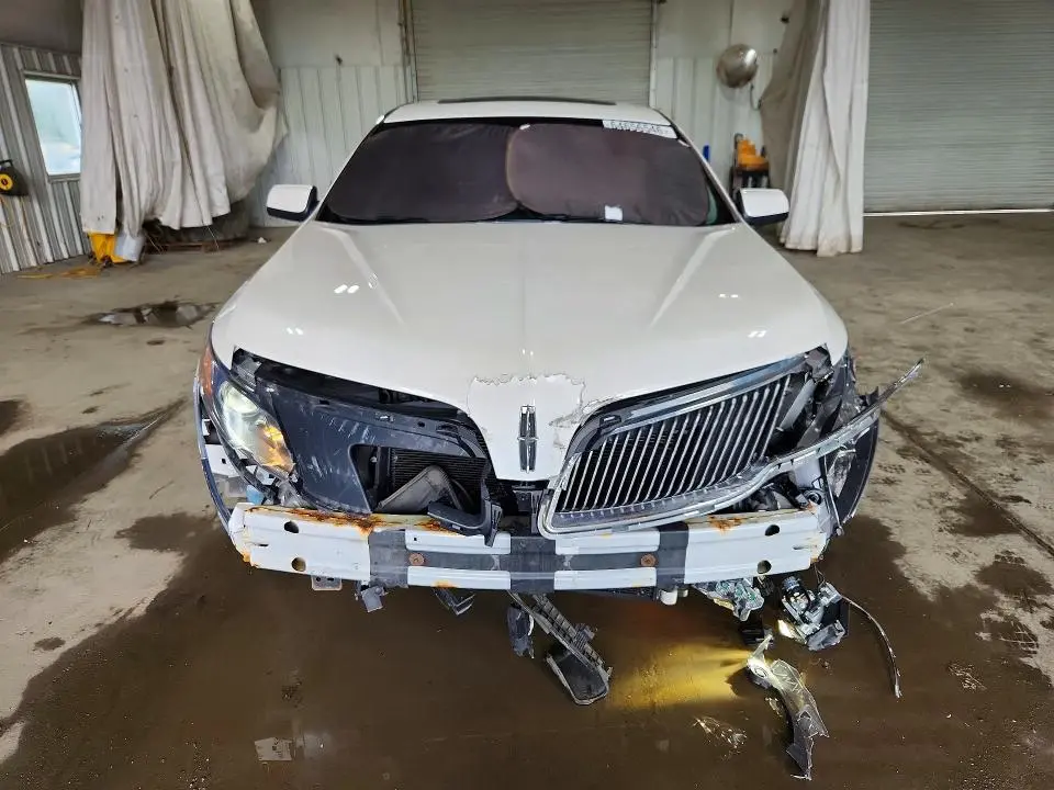 2015 LINCOLN MKS   