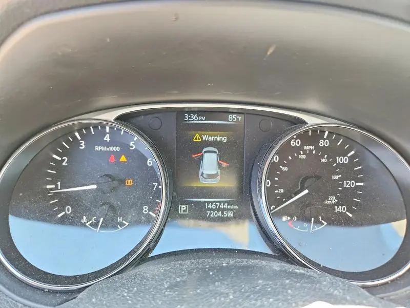 2015 NISSAN ROGUE SV  