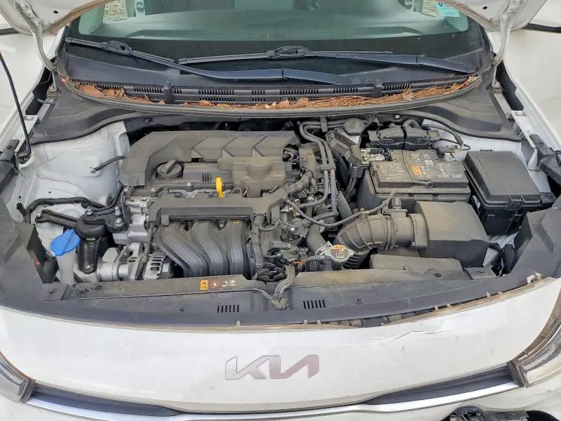 2023 KIA RIO LX  