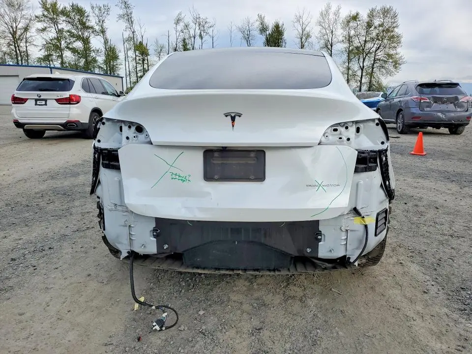 2022 TESLA MODEL Y   