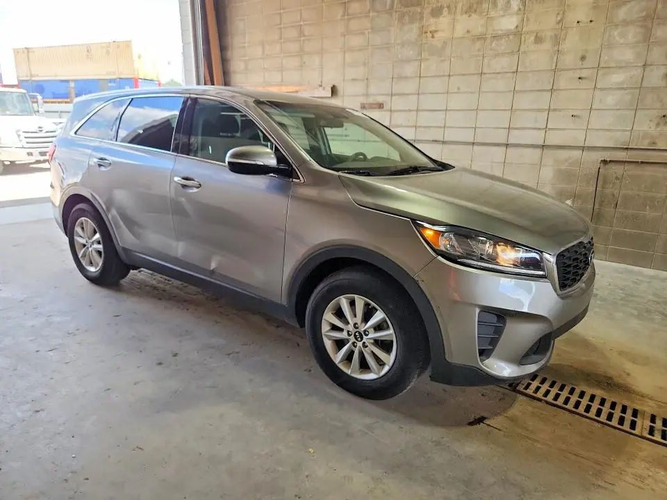 2019 KIA SORENTO LX V6  