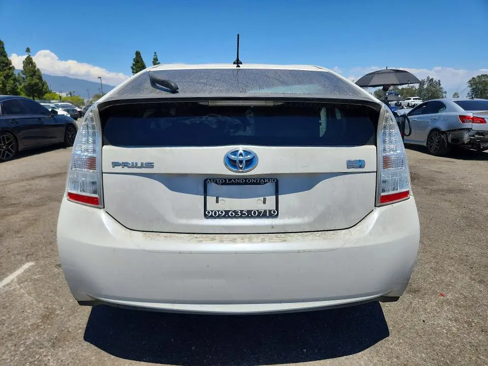 2010 TOYOTA PRIUS II  