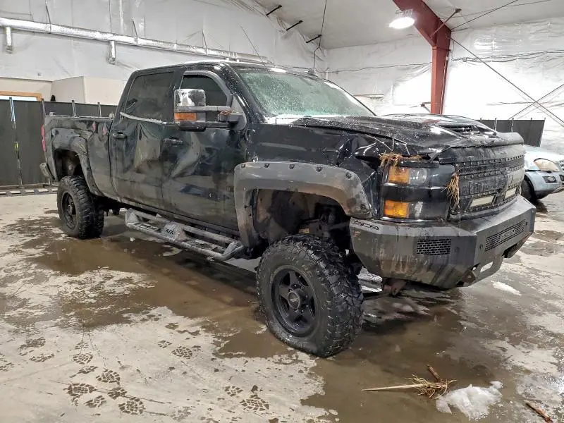 2017 CHEVROLET SILVERADO K2500 HEAVY DUTY LTZ  