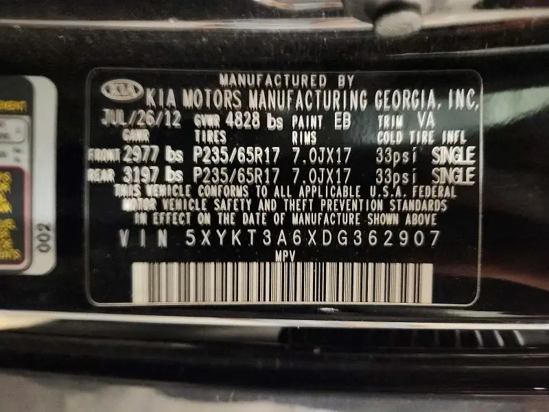 2013 KIA SORENTO LX  