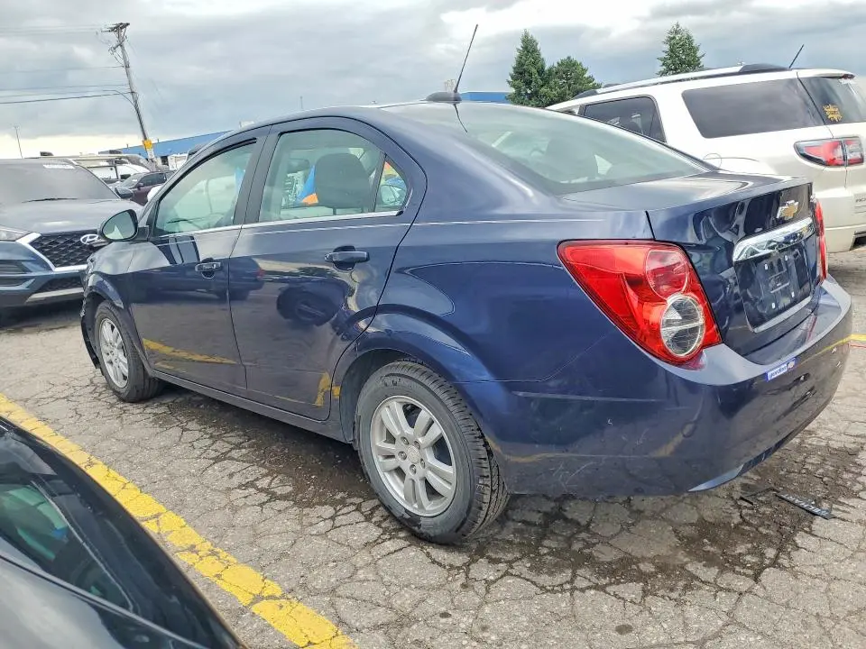 2015 CHEVROLET SONIC LT  