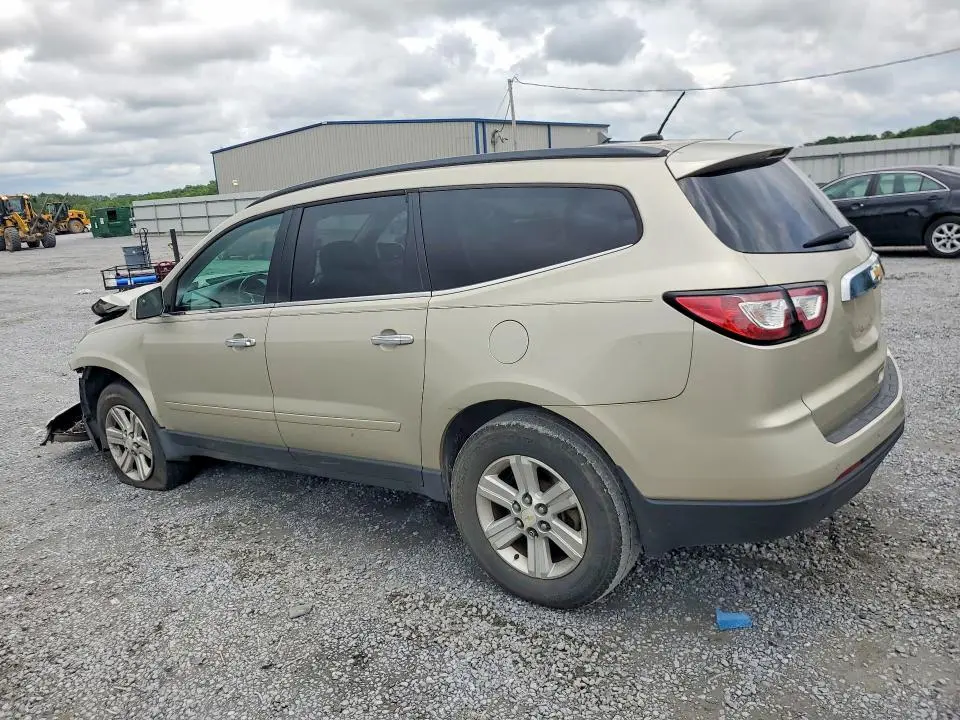 2014 CHEVROLET TRAVERSE LT  
