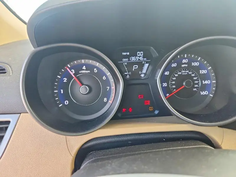 2013 HYUNDAI ELANTRA GLS  