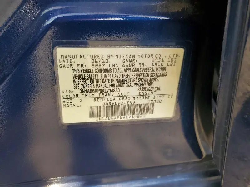 2010 NISSAN SENTRA 2.0  