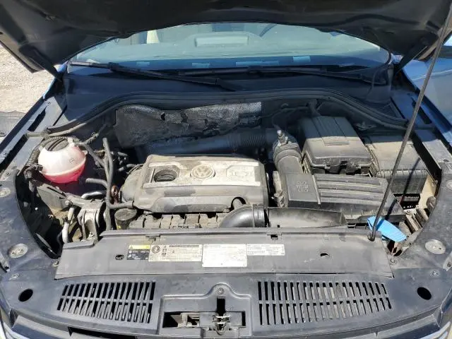 2017 VOLKSWAGEN TIGUAN S  