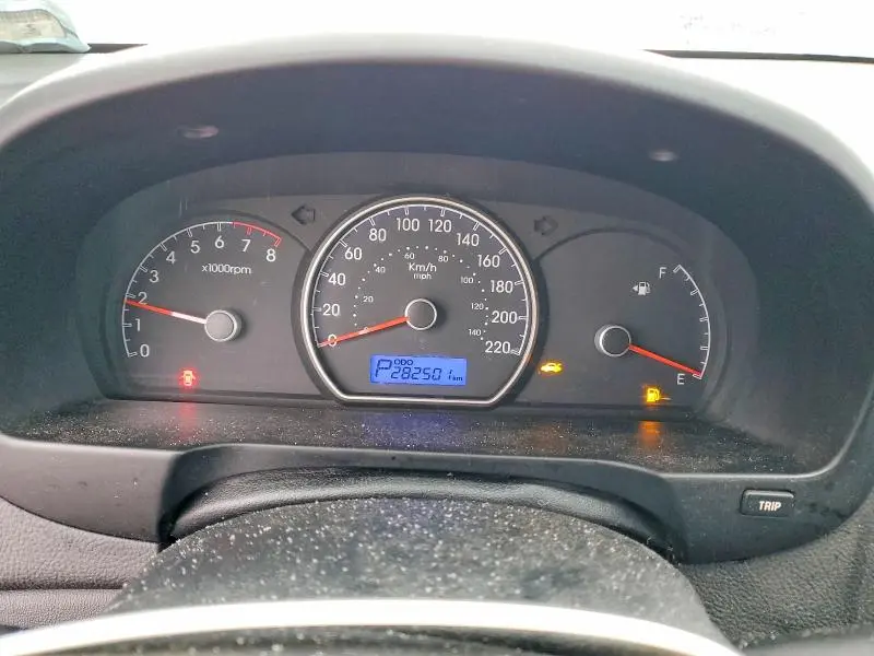 2010 HYUNDAI ELANTRA BLUE  