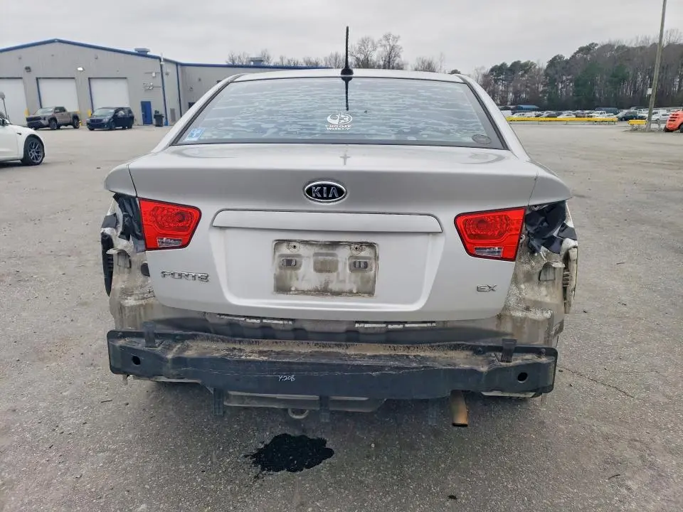 2010 KIA FORTE EX  