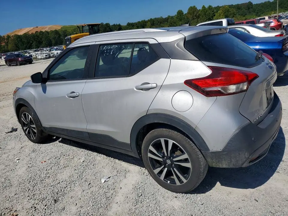 2020 NISSAN KICKS SV  