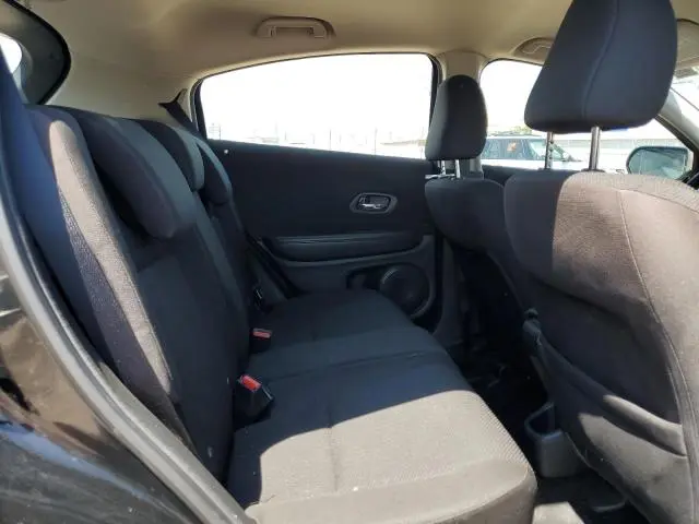 2016 HONDA HR-V LX  
