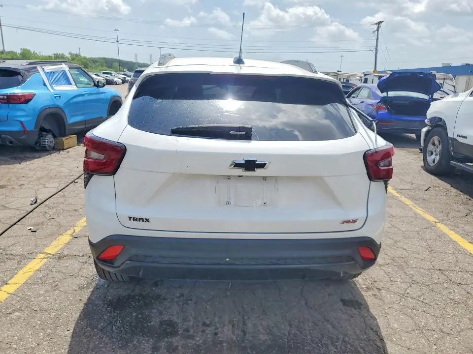 2025 CHEVROLET TRAX 2RS  