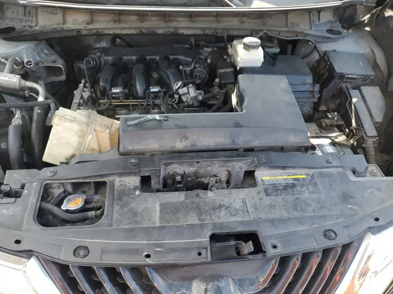 2016 NISSAN MURANO S  