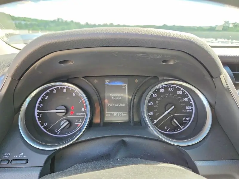 2020 TOYOTA CAMRY LE  