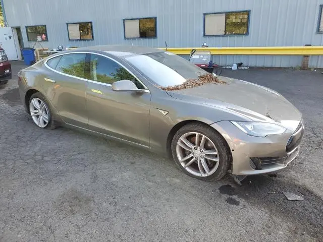 2015 TESLA MODEL S   
