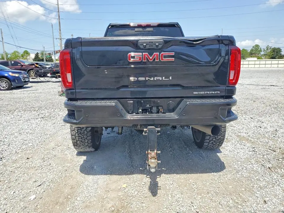2020 GMC SIERRA K2500 DENALI  