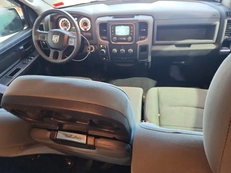 2016 RAM 1500 ST  