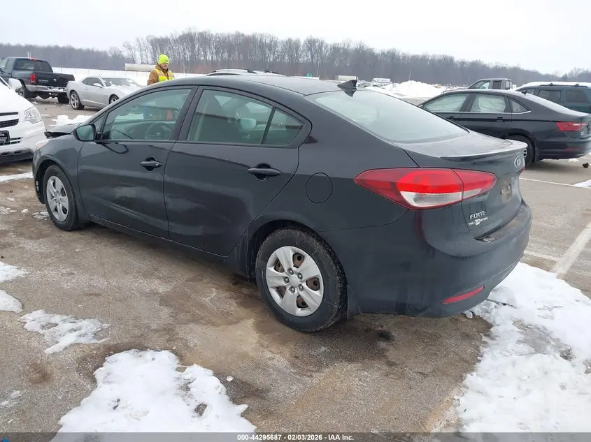 2018 KIA FORTE LX