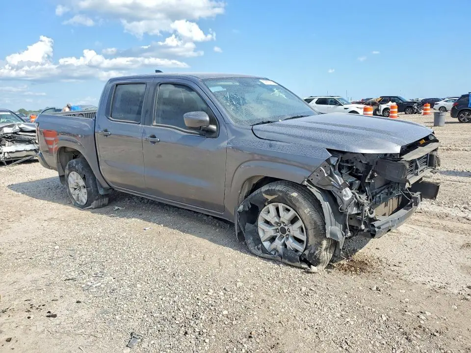 2024 NISSAN FRONTIER SV  