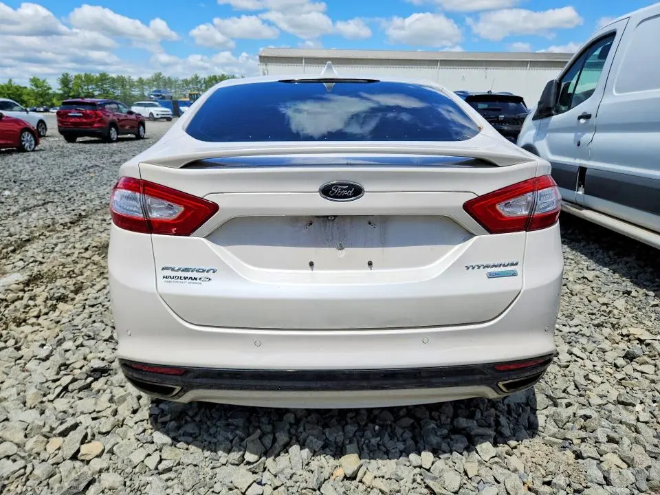 2015 FORD FUSION TITANIUM  