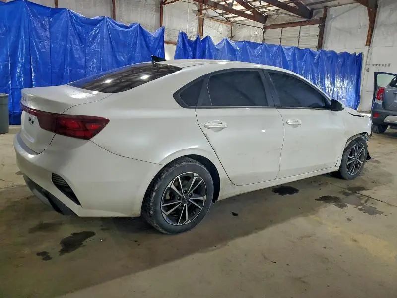 2024 KIA FORTE LX  