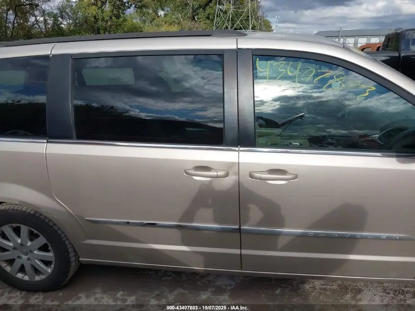 2015 CHRYSLER TOWN & COUNTRY TOURING