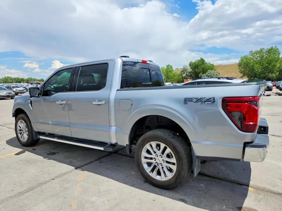 2024 FORD F150 XLT  