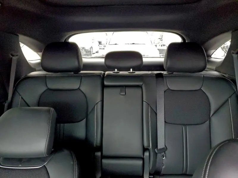 2024 GENESIS GV70 BASE  