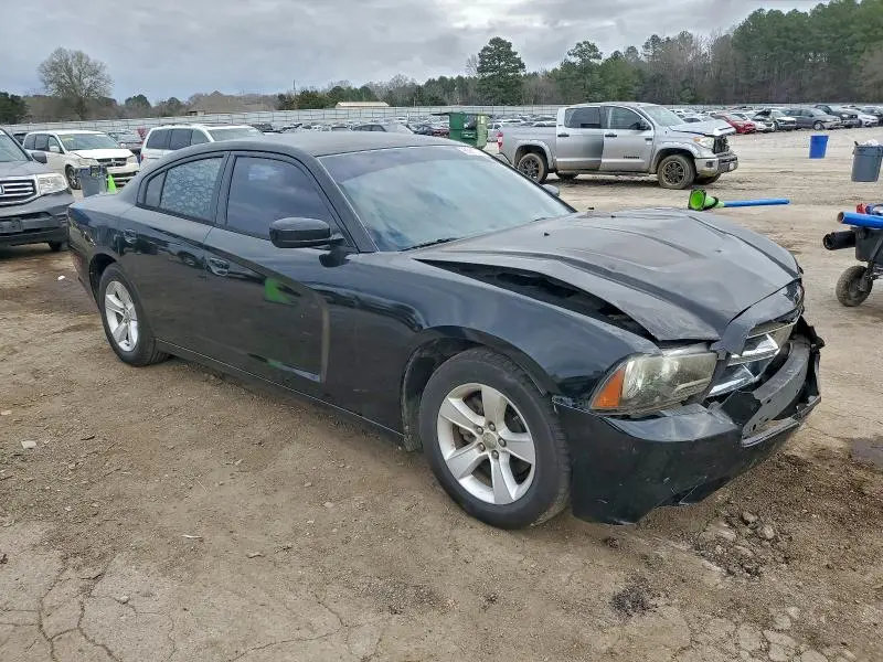 2013 DODGE CHARGER SE  
