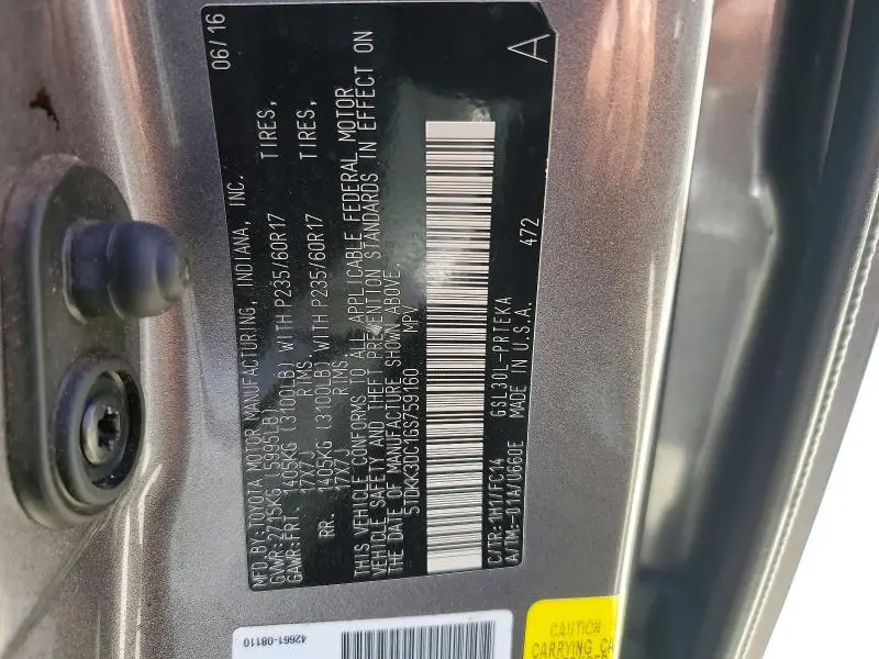2016 TOYOTA SIENNA LE  
