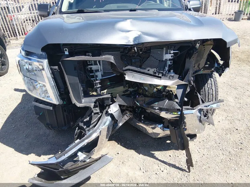 2024 NISSAN TITAN SV 4X2