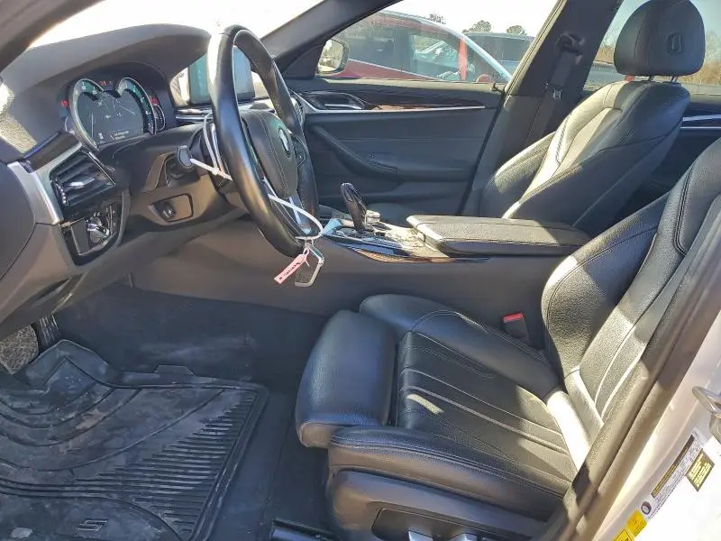 2019 BMW 530 I  