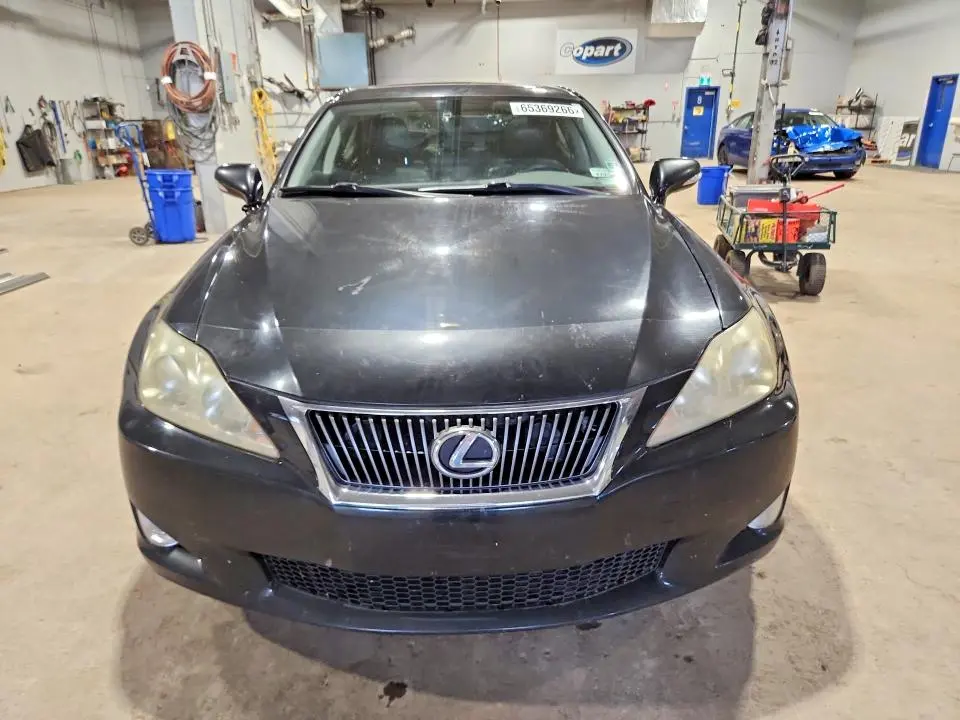 2010 LEXUS IS 250  