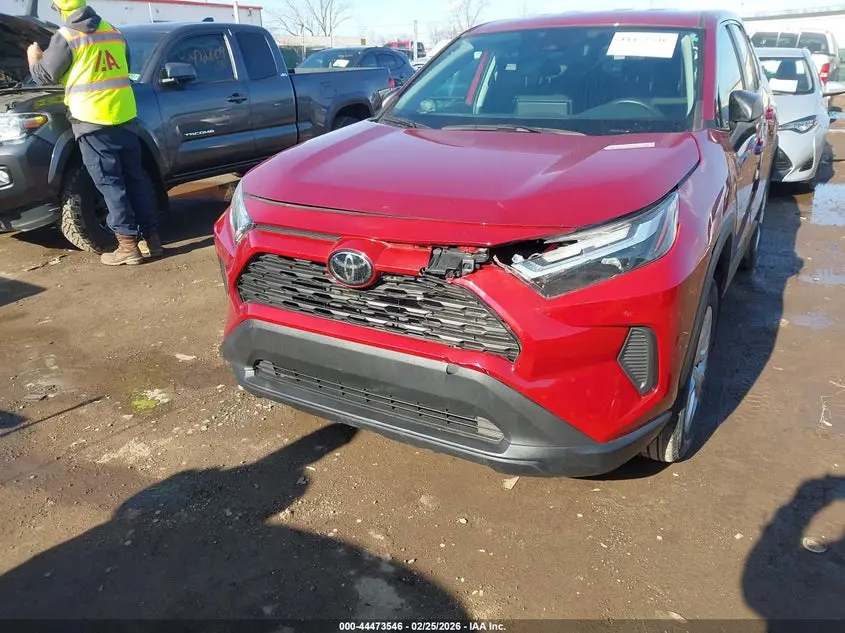 2023 TOYOTA RAV4 LE